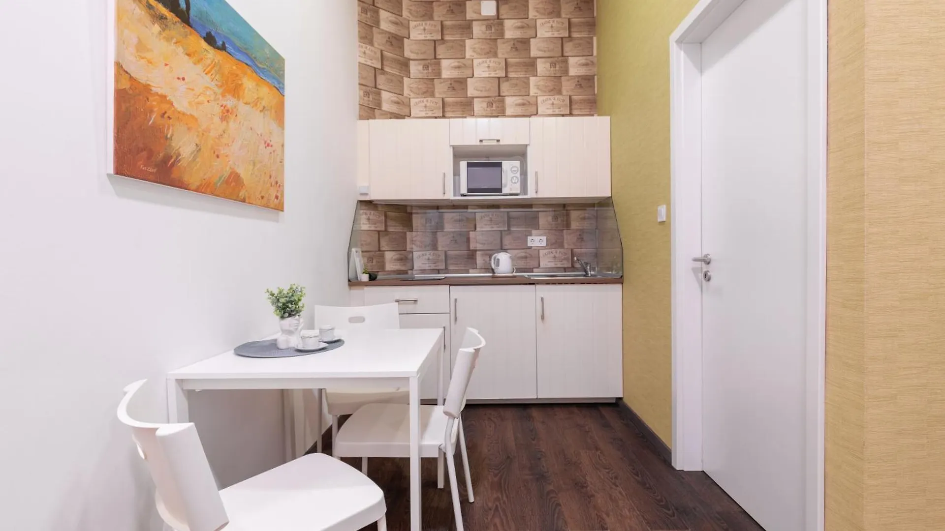 Gde Wesselenyi Triple Apartment Budapest