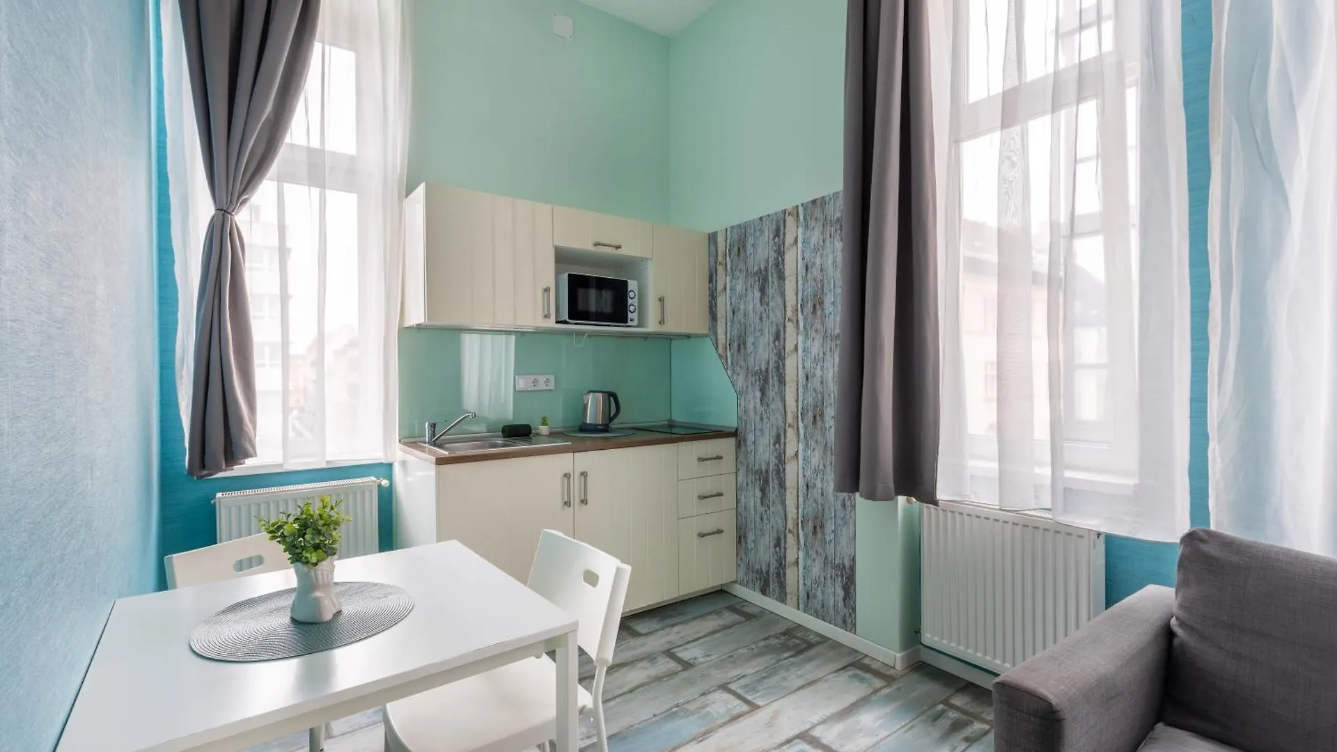 Gde Wesselenyi Triple Apartment Budapest